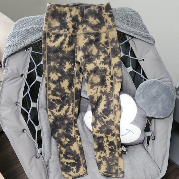 Varley Pants - VarleyLet's Go High Rise Legging 25 Flaxen